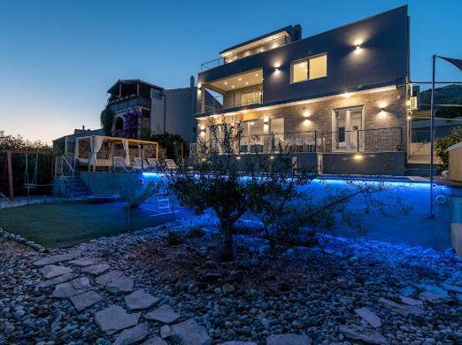 Villa Hedonist Seget Vranjica Exterior photo